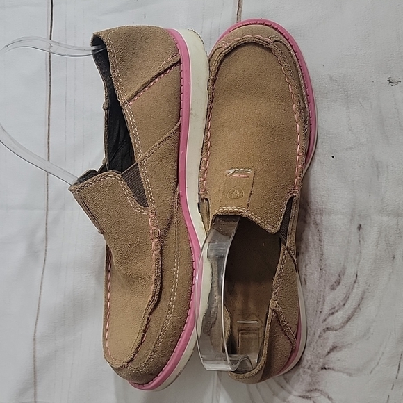 𝅺ARIAT Cruisers Slip On Cute Casual and Comfortable (youth 6 Womens 7.5) - Picture 4 of 7
